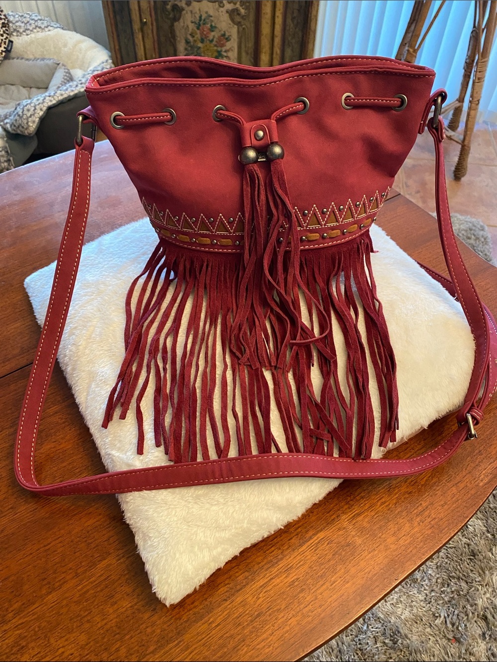 Bohemian Fringe Montana West Crossbody Bucket Bag - Red